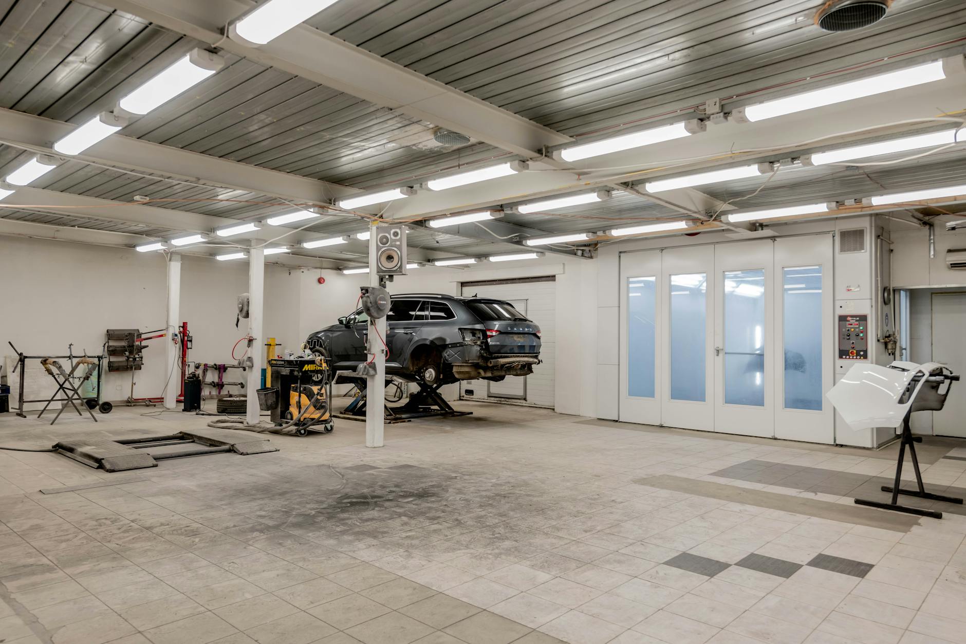 Oto Elektrik ve İleri Elektronik Çözümleri